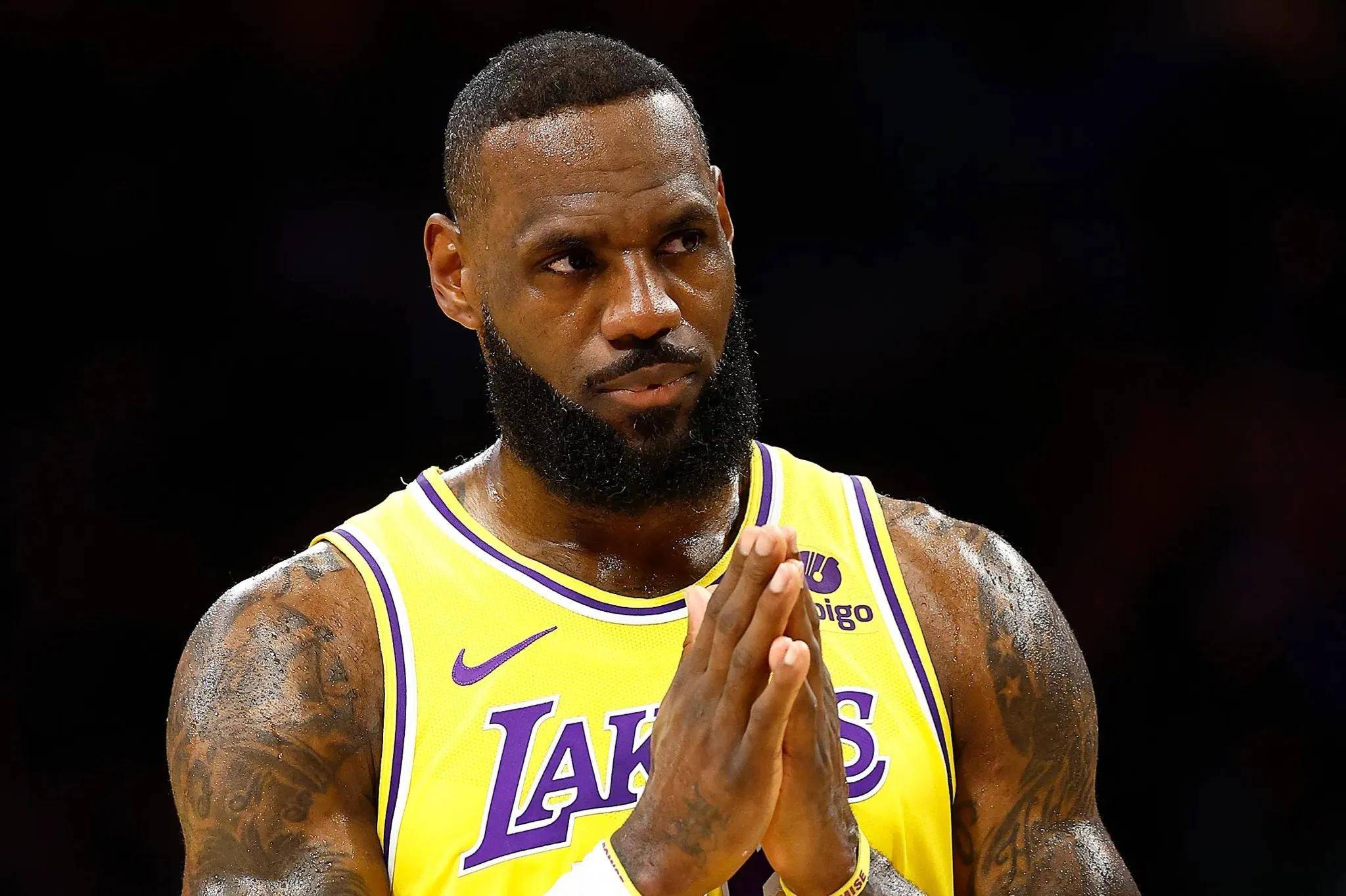 爱游戏-詹姆斯赛事官方发布爆冷新规，热火争议不断！的简单介绍