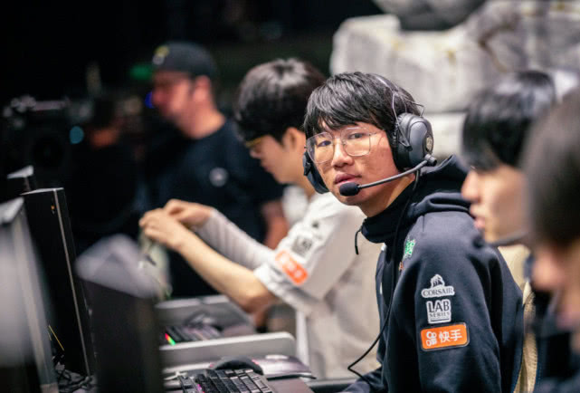 包含Ning在中国队比赛中挺进下一轮,高光表现引发热议!的词条 包含Ning在中国队比赛中挺进下一轮,高光表现引发热议!的词条